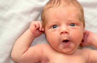 Как развивать ребенка с рождения до полугода Как развивать ребенка с рождения